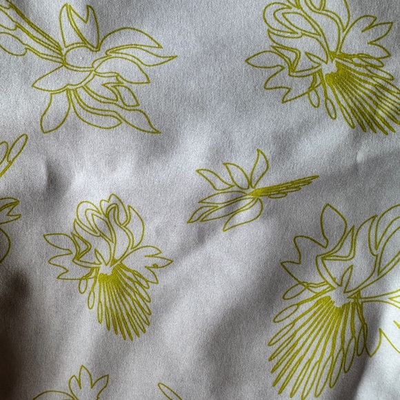 Oakley shorts - Picture 7 of 8